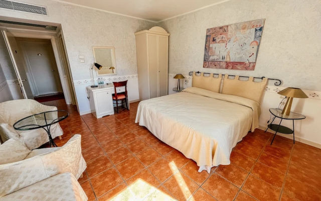 Hotel Caroline