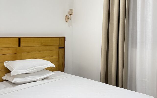 Shalom City Hotel