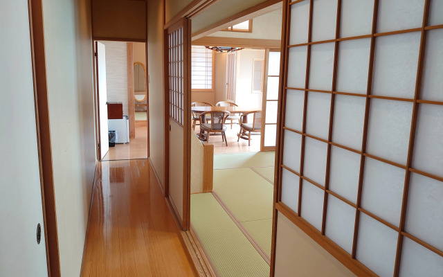 Ichibo Senri Onyuyado Nakaya