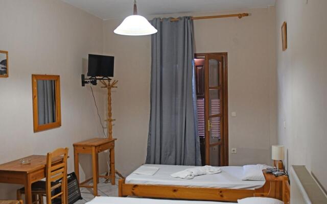 Nikos Studio 3 in Gialiskari