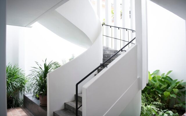 Viroth's Villa