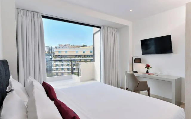 The Apartment by Athenaeum Hotels