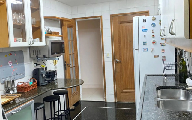 Lindo apartamento, próximo a praia e metro