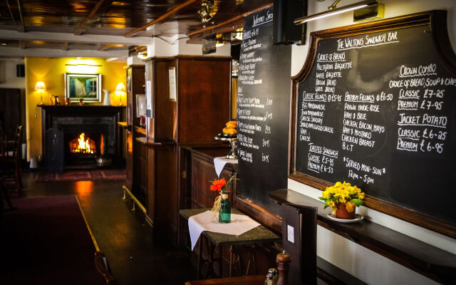 Crown Hotel