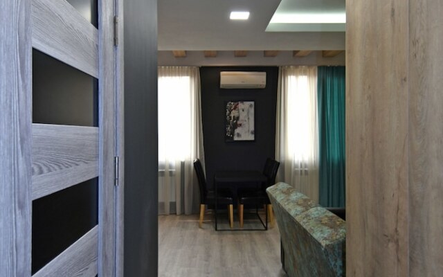 Gallery Apartments C