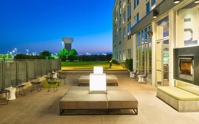 Aloft Plano