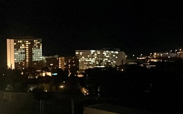 FlyViewFlatsBLUE PrivateHotTub with SeaView