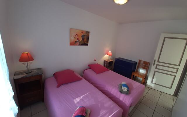 Puravida Lodge and Apparts
