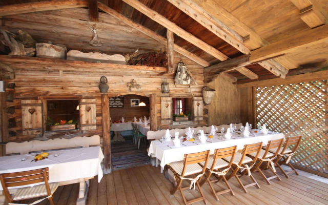 Gasthaus-Hotel beim Dresch
