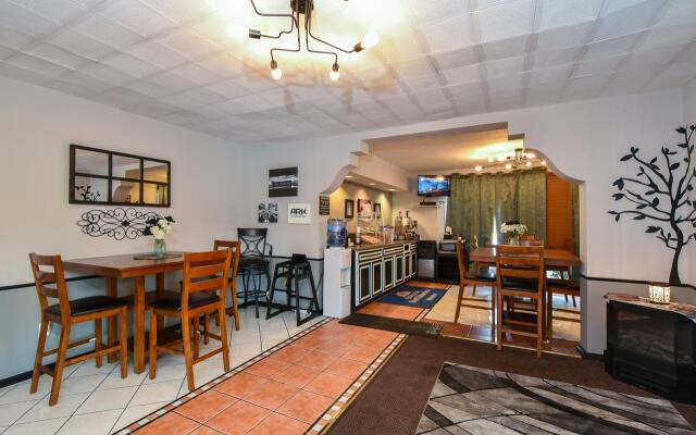 Americas Best Value Inn & Suites Williamstown