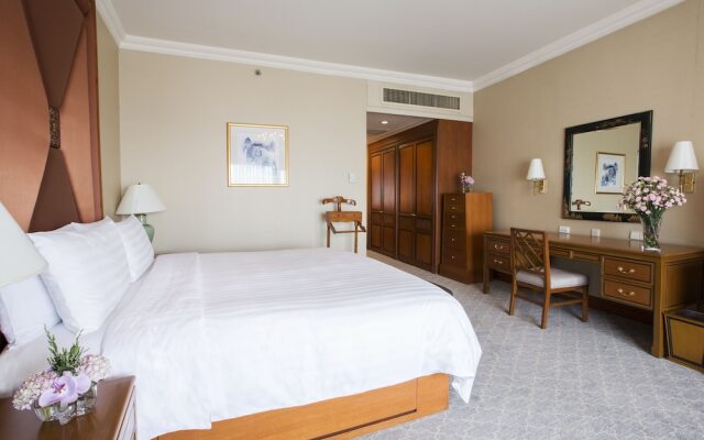 Shangri-La Hotel Bangkok, Serviced Apartments