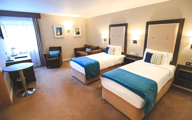 Westlodge Hotel