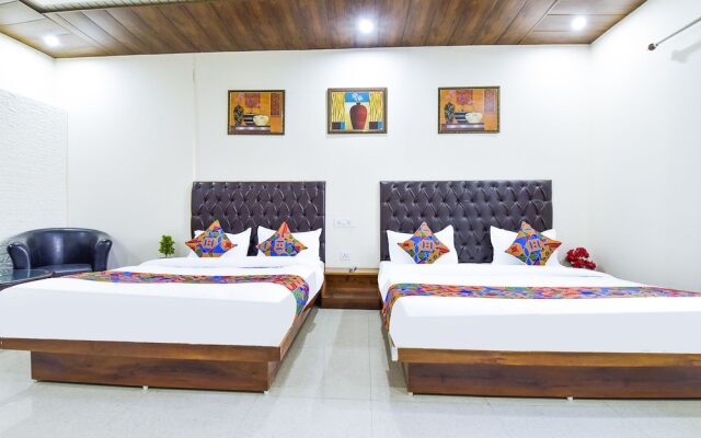 FabHotel Golden Oak Villa