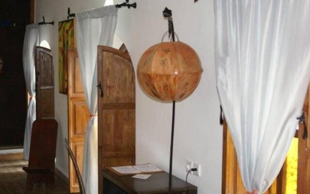 Riad Attarine