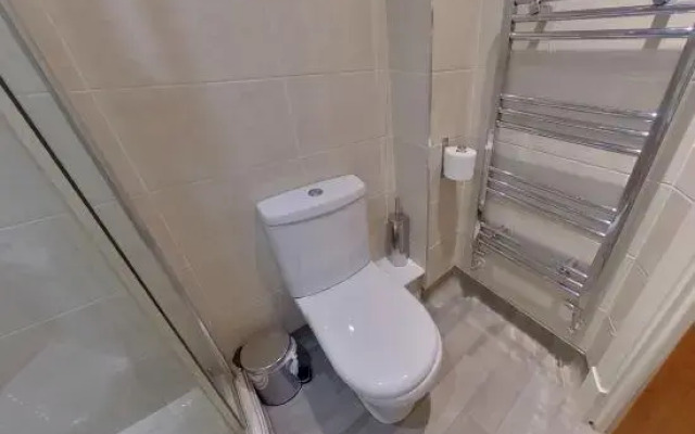 CovStays – Victoria House - Deluxe Studios in Coventry City Centre