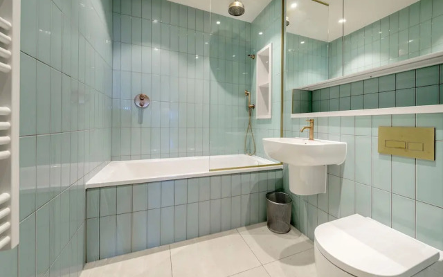 Refined London Haven