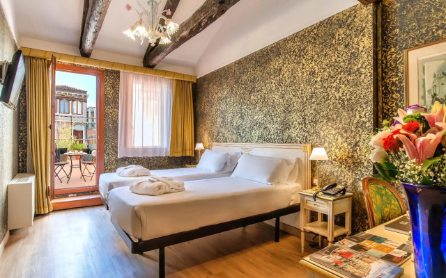 Hotel La Fenice Et Des Artistes