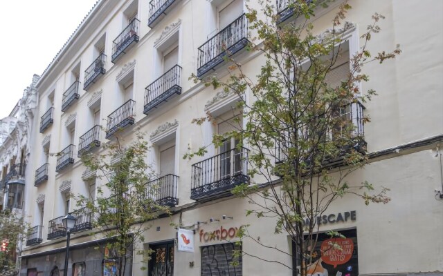hotelImage