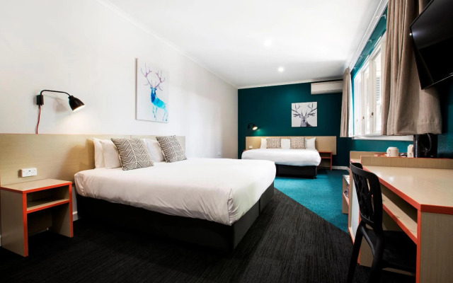 Greenacre Hotel