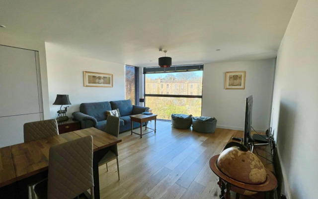 No. 5 Warriston, Canonmills Luxury Apartment