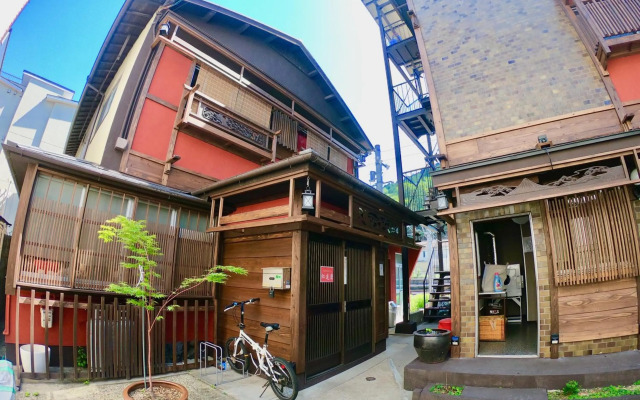 Benidaruma - Sakuramochi