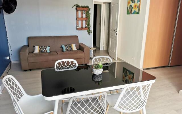 T3 - Le Frangipanier - 66m2 - Terrasse & Jacuzzi