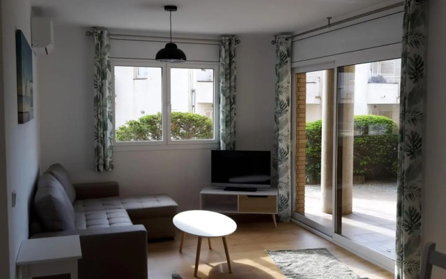 DAVANT MAR - Apartamento con terraza a pie de playa