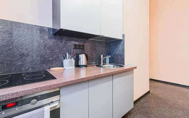 Apartamenti na Bryantseva 13