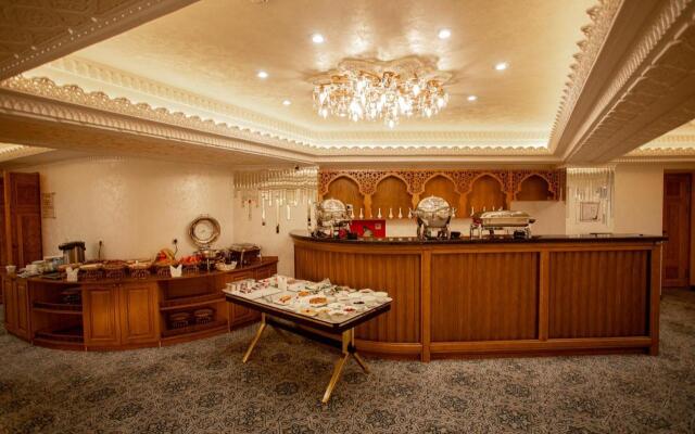Sand Hill Hotel