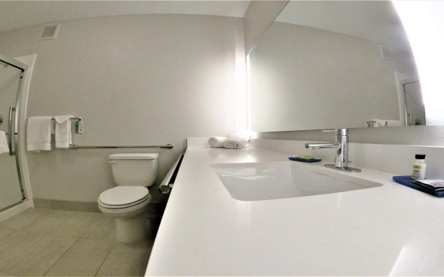 Holiday Inn Express & Suites Hood River by IHG