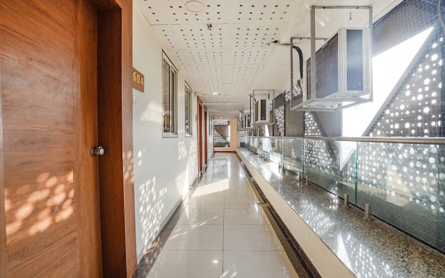 Fabhotel Hk Villa