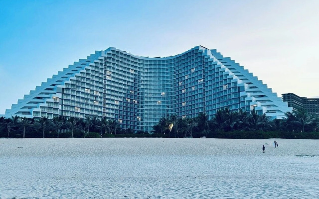Resort Seaview  near air port