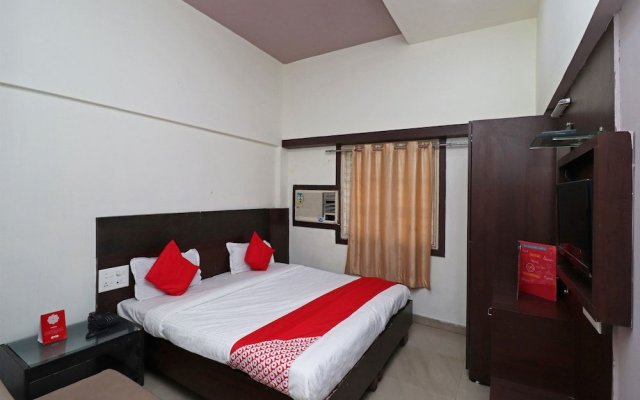 OYO 29640 Hotel Payal