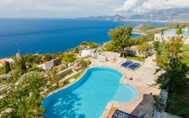 Olive Resort