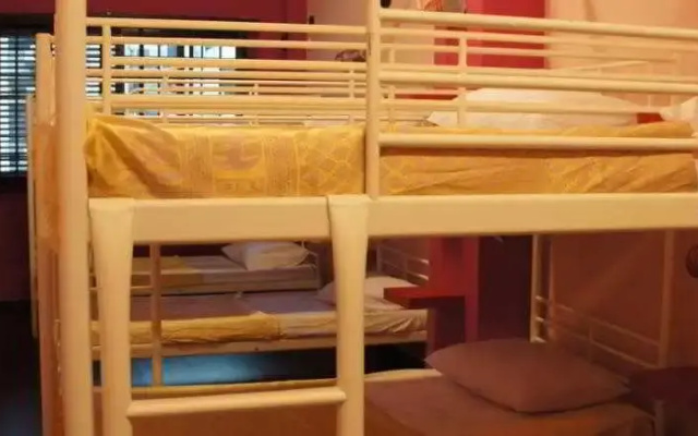 RedDoorz Hostel @ Clarke Quay