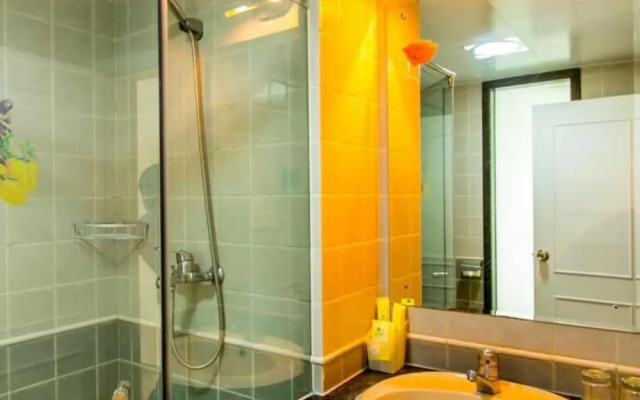 Beijing Dongchangan Business Hotel