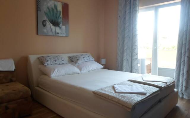Apartmani Golic