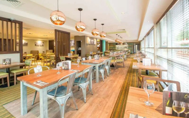 Premier Inn Banbury (M40, J11)