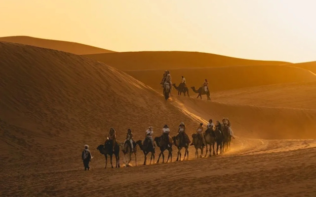 Sanmao Desert Luxury Camp