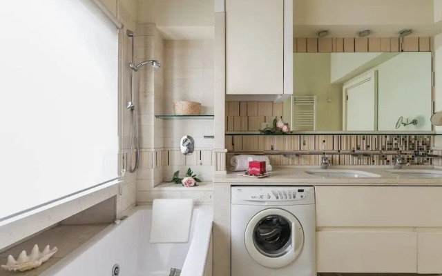 Chiara's Cove - Vaticano