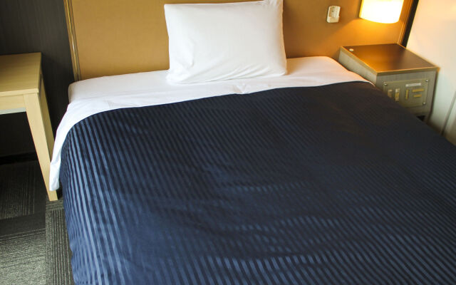 Hotel Livemax BUDGET Namba