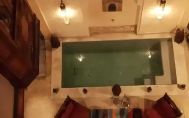 "room in Guest Room - Riad Lakouas-benjoin Room"