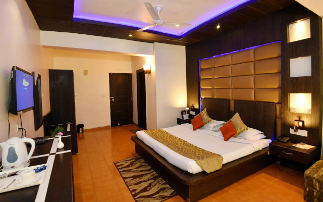 Dynasty Resort