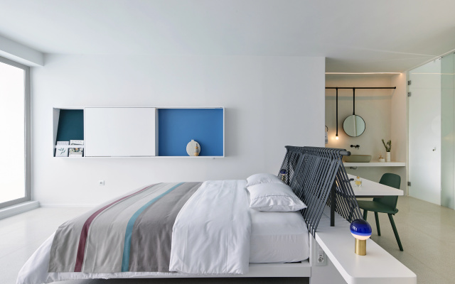Alti Santorini Suites