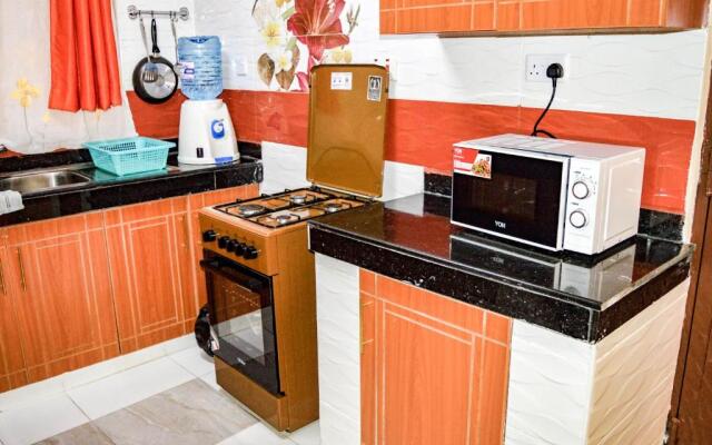 Lifestyle 2 bedroom all ensuite Opp Garden City Mall