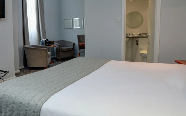 Corus Hyde Park Hotel