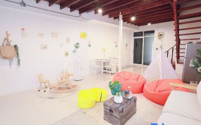 Ratchada Retreat Villa 2