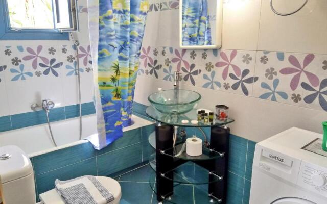 Villa Danae - Seaside Villa with Pool & Hot Tub