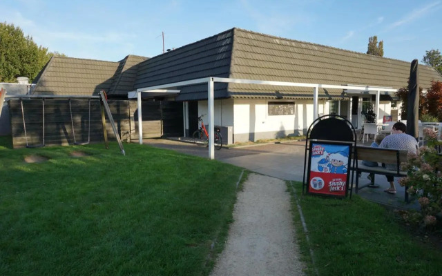 Park Schoneveld: Duinroos 181