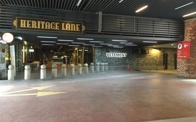 The 12 Suites @ Empire Damansara